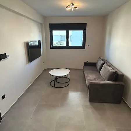 Kallie Apartment